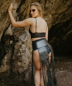 Alexa Stone Leather Belt With Fringe Black Accessories 14 Alexa Stone Leather Belt With Fringe Black Accessories