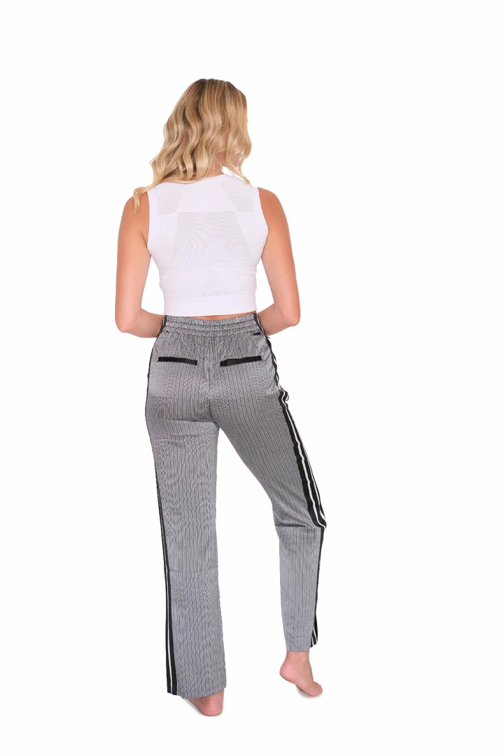 Blanc Noir Cropped Tank Top With Ventilation White Activewear 9 Blanc Noir Cropped Tank Top With Ventilation White Activewear