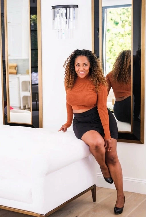 Hera Rust Ribbed Turtleneck Cropped Sweater 3 Hera Rust Ribbed Turtleneck Cropped Sweater