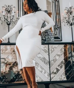 Stillwater Basics White Ribbed Midi Skirt With Side Split