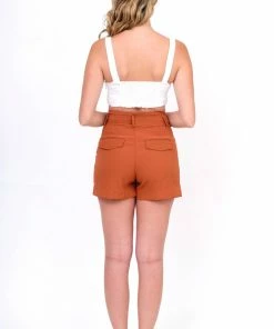 Dress Forum High-Waist Pleated Shorts Rust Basics 17 Dress Forum High-Waist Pleated Shorts Rust Basics
