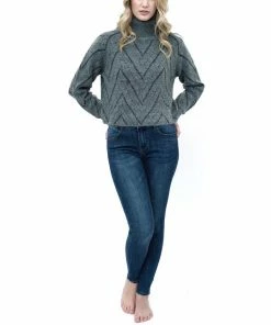 Q2 Chevron Turtleneck Sweater Grey