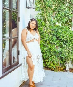 Waimari White Ruffle Lace Skirt Bottoms