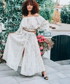 Z&L Cream Button Up Lace Skirt Bottoms