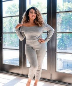 Samantha Eng Basics Grey Off The Shoulder Ribbed Crop Top