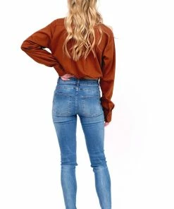 Stillwater Toast Cropped Button Up