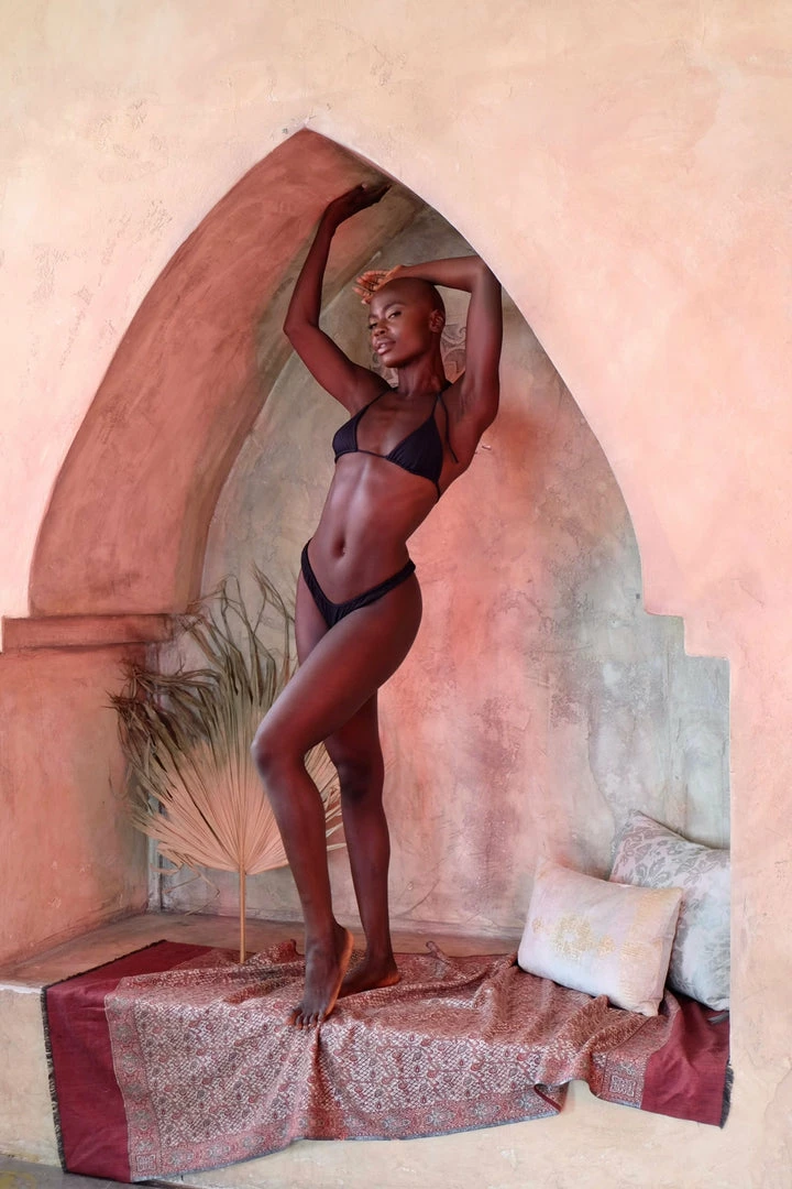 VDM Black Reversible Ribbed Bikini Bottoms Swim 6 VDM Black Reversible Ribbed Bikini Bottoms Swim