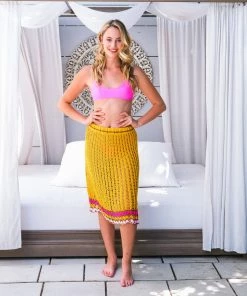 Beachy Side Mustard Knit Midi Length Skirt