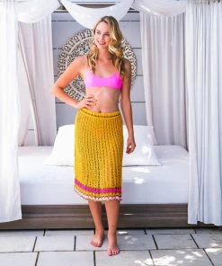 Beachy Side Mustard Knit Midi Length Skirt