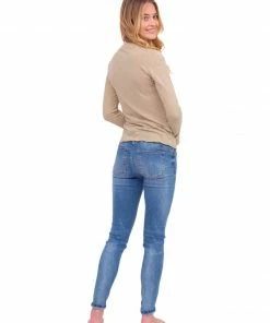 Stillwater Basics Slim Long Sleeve Tee In Taupe