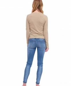 Stillwater Basics Slim Long Sleeve Tee In Taupe