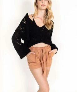 Le Rumi V-Neck Crop Sweater Black Tops