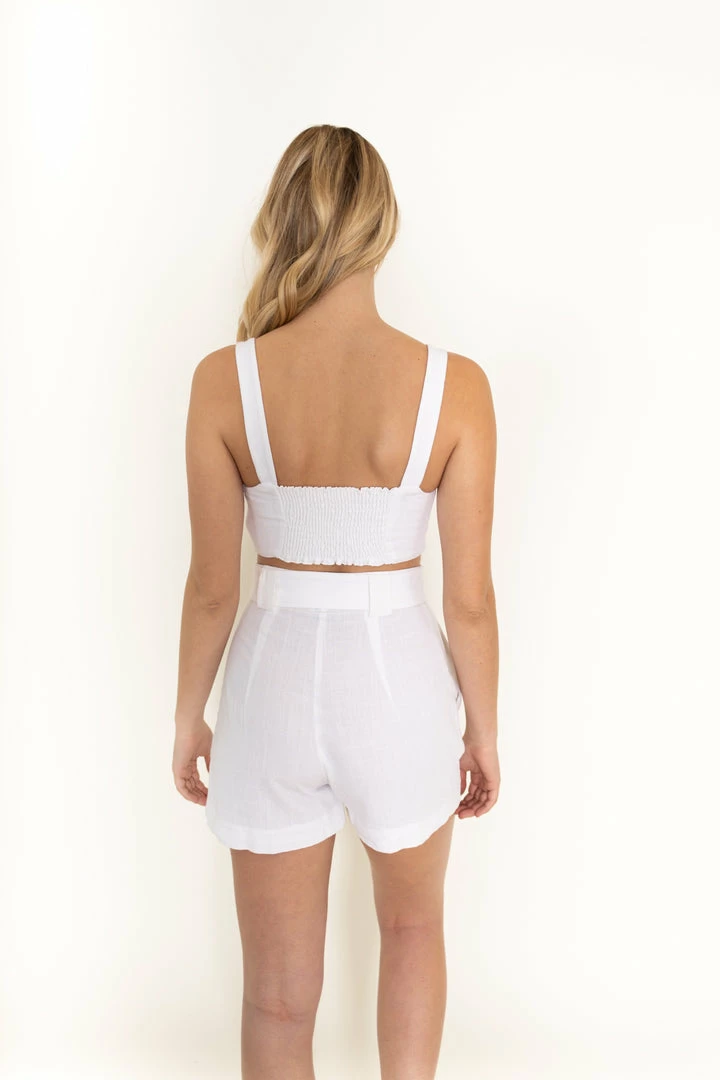 Mumu White Linen Shorts Basics 10 Mumu White Linen Shorts Basics