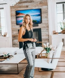 Glyder Black Knotted Tank Top Activewear